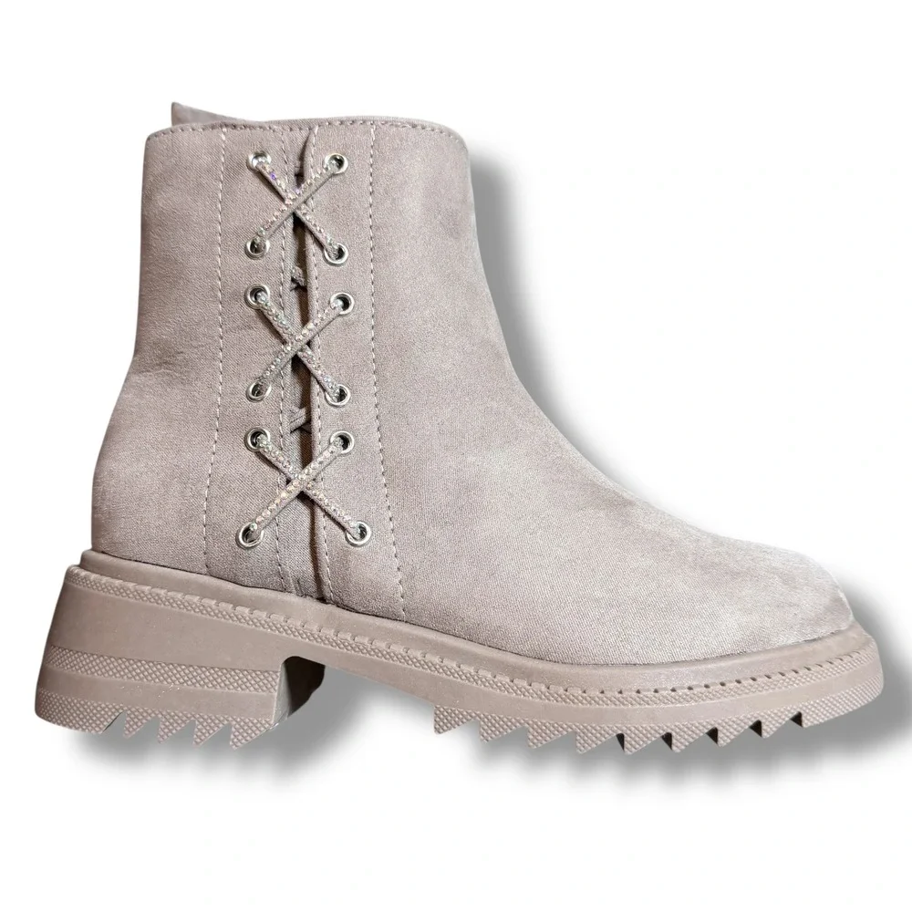 Madden Girl PAMELA Girls Boots Taupe Lace Up Ankle Boot Kid Sz 1 Rhinestone NEW